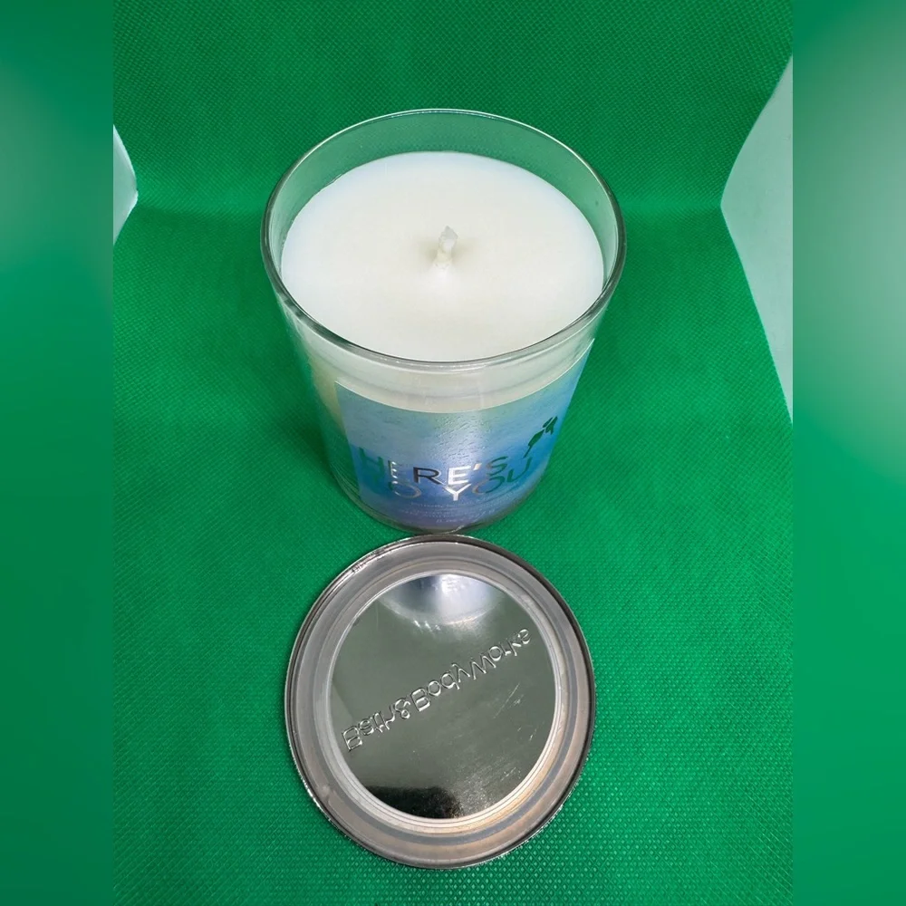 Here's To You Butterfly Scented Single Wick Candle - New Bath and Bodyworks - Picture 2 of 3